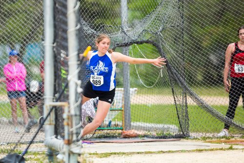 MIKAELA MACKENZIE / WINNIPEG FREE PRESS
Alexandria Buhler, winner of the senior girls discus, throws discus at the MHSAA Dairy Farmers of Manitoba Track & Field Championships at University Stadium in Winnipeg on Saturday, June 8, 2019. For Devon story.  
Winnipeg Free Press 2019.