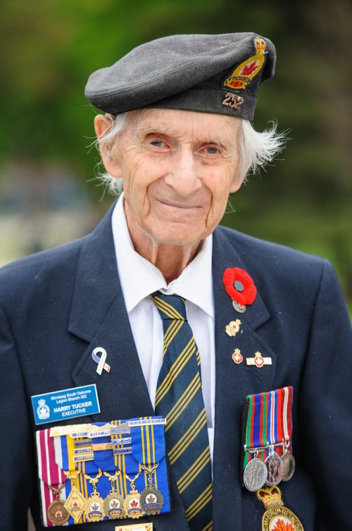 Mike Sudoma / Winnipeg Free Press
World War 2 veteran, Harry Tucker, at the 75th Anniversary paying his respects Saturday afternoon at the 75th anniversary of Dday and the Battle of Normandy Saturday afternoon
June 8, 2019