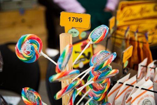 MIKAELA MACKENZIE / WINNIPEG FREE PRESS
Candy from the strike erat at a Toad Hall tent at the Rise Up 100: Songs for the Next Century Concert at Old Market Square in Winnipeg on Saturday, June 8, 2019. For Nadya story.  
Winnipeg Free Press 2019.