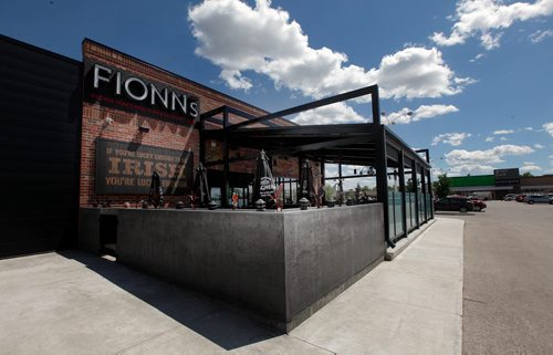 PHIL HOSSACK / WINNIPEG FREE PRESS - Fionns Patio at Grant Park.  See Jill's story. - June 10, 2019.