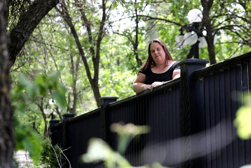 RUTH BONNEVILLE /  WINNIPEG FREE PRESS 

Environmental portraits of Monica Giesbrecht, principal with HTFC Planning Design.  Monica is an award-winning landscape architect who brings a passionate belief that nature has a limitless power to teach, inspire and heal.  

See Jen's story on Winnipeg's tree population and dutch elm disease.  


June 11th, 2019

