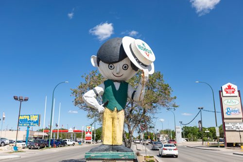 SASHA SEFTER / WINNIPEG FREE PRESS
The Hi Neighbour Sam statue on Reagent Avenue in Transcona needs repairs which will  cost an estimated $23,000.
190612 - Wednesday, June 12, 2019.