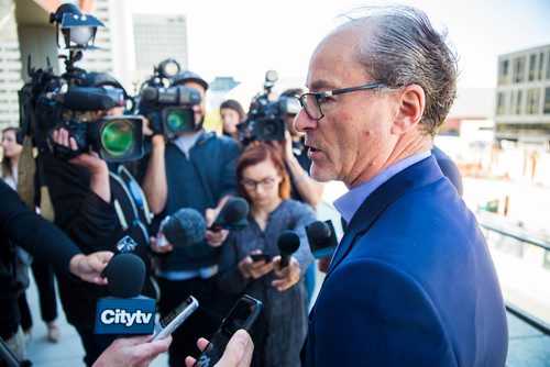 MIKAELA MACKENZIE / WINNIPEG FREE PRESS
Jim Ludlow, president of True North Real Estate Development, speaks to the media after announcing a new partnership with the Wawanesa Insurance to build the insurance firm's new headquarters at True North Square in downtown Winnipeg on Thursday, June 13, 2019. For Martin Cash story.  
Winnipeg Free Press 2019.