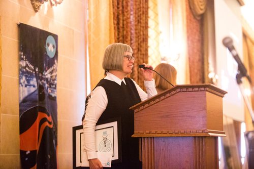 MIKAELA MACKENZIE / WINNIPEG FREE PRESS
Susan Algie speaks after receiving the Outstanding Volunteer award at the Fort Garry Hotel in Winnipeg on Friday, June 14, 2019. For Jen Zoratti story.
Winnipeg Free Press 2019.