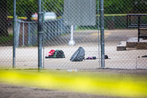 MIKAELA MACKENZIE / WINNIPEG FREE PRESS
A homicide investigation on the 500 block of Agnes street in Winnipeg on Monday, June 17, 2019. For Ryan Thorpe story.
Winnipeg Free Press 2019.