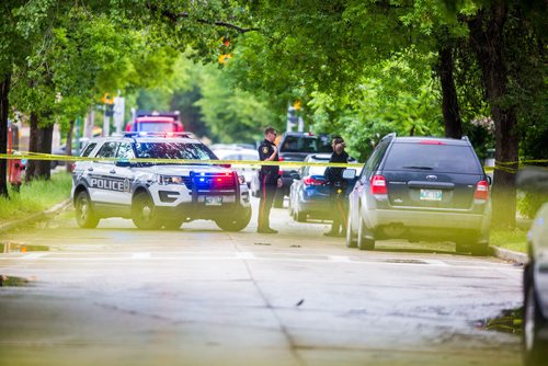 MIKAELA MACKENZIE / WINNIPEG FREE PRESS
A homicide investigation on the 500 block of Agnes street in Winnipeg on Monday, June 17, 2019. For Ryan Thorpe story.
Winnipeg Free Press 2019.