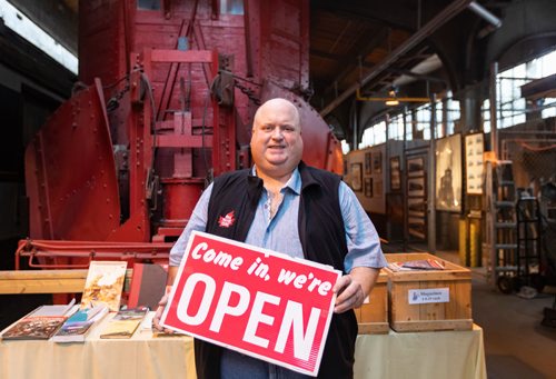 SASHA SEFTER / WINNIPEG FREE PRESS
Member and Volunteer of the Winnipeg Railway Museum Daryl Adair lets visitors know the museum is open for business after being closed abruptly on May 30 by the museum landlord VIA Rail Canada. 
190617 - Monday, June 17, 2019.