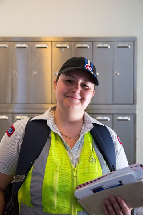 MIKAELA MACKENZIE / WINNIPEG FREE PRESS
Basia Sokal, former leader of the Winnipeg Labour Council who's since gone back to her job as a postal worker, on her route in West Broadway in Winnipeg on Monday, June 17, 2019. For Jessica Botelho-Urbanski story.
Winnipeg Free Press 2019.