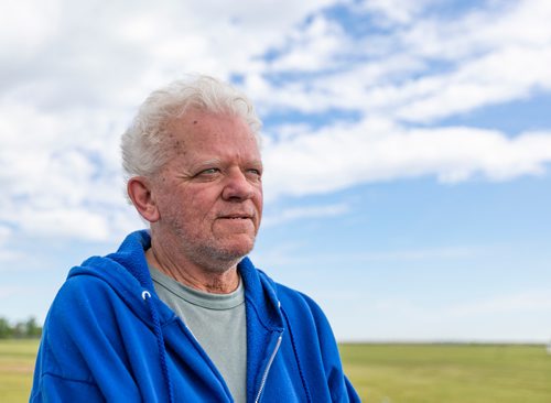 SASHA SEFTER / WINNIPEG FREE PRESS
Cameron Oberton is a driver with Holy Care Transit who has had his license suspended due to a recent vehicles for hire city bylaw because of a criminal conviction in his past.
190618 - Tuesday, June 18, 2019.