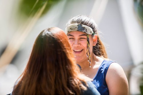 MIKAELA MACKENZIE / WINNIPEG FREE PRESS
Throat singer Chastity Swan throat sings with her mom, Nikki Komaksiutiksak, at the third annual ceremony for signing Winnipeg's Indigenous Accord at City Hall in Winnipeg on Tuesday, June 18, 2019. For Aldo Santin story.
Winnipeg Free Press 2019.