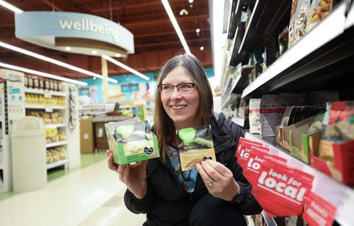 RUTH BONNEVILLE /  WINNIPEG FREE PRESS 

BIZ - Sobeys & Local producer, Rawnata.

Photos of Natalie Duek, Chief Executive Unbaker at Rawnata, shows off her snackbar, at a hands-on training session on how to get products retail-ready, at Pembina Hwy Sobeys store on Tuesday.  


More info:  Sobeys has carried Natalies products in our stores for 10 months and her products are currently in approximately 15 select stores in the Manitoba market.  Natalie Duek built her family-owned business, Rawnata, committed to using high-quality, organic, flourless ingredients.while raising three girls and five boys with her husband Jason. In 2016, Natalie was recognized as the MCM Panels Emerging Innovator.

Background: Sobeys partnered with Manitoba Agriculture to invite 15 local food processors, growers and entrepreneurs to hands-on training about how to get their products retail-ready at their Pembina Hwy Sobeys store on Tuesday.  


See story.  

June 18th, 2019
