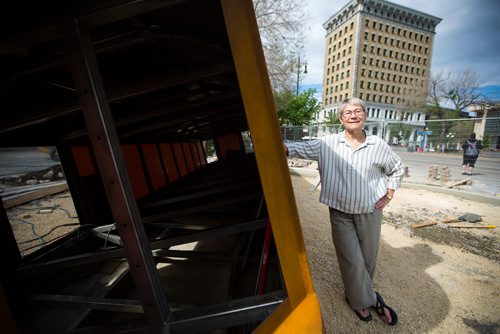 MIKAELA MACKENZIE / WINNIPEG FREE PRESS
Julie Guard, labour studies professor at U of M, poses for a portrait at the near-completed streetcar at Main St. and Market Ave. in Winnipeg on Tuesday, June 18, 2019. For Jessica Botelho-Urbanski story.
Winnipeg Free Press 2019.