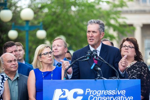 MIKAELA MACKENZIE / WINNIPEG FREE PRESS
Premier Brian Pallister announces a September election date in front of the Manitoba Legislative Building with his cabinet  in Winnipeg on Wednesday, June 19, 2019. For Larry/Dan story.
Winnipeg Free Press 2019.