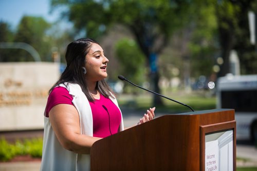 MIKAELA MACKENZIE / WINNIPEG FREE PRESS
Tanjit Nagra, youth engagement activator at TakingITGlobal, speaks after Canada Life announces a commitment of over $500,000 combined to Teach For Canada and Connected North in front of the Great-West Life Centre in Winnipeg on Thursday, June 20, 2019. For Nick Frew story.
Winnipeg Free Press 2019.