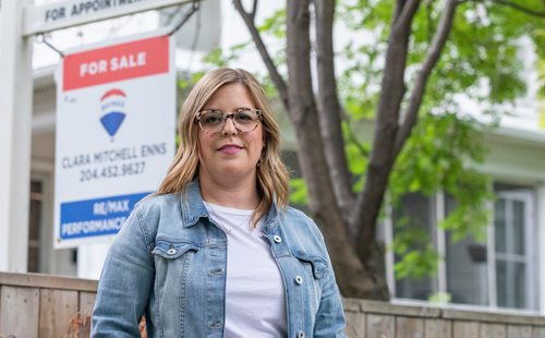 SASHA SEFTER / WINNIPEG FREE PRESS
Nicole Dionne was a homeowner at age 32 but was forced to sell as she couldnt afford it, given the current state of the real estate market she is uncertain she will ever be able to own a home again.
190620 - Thursday, June 20, 2019.