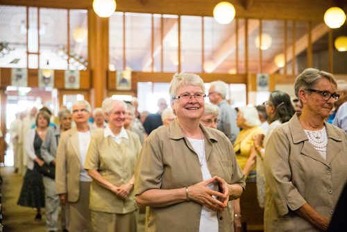 MIKAELA MACKENZIE / WINNIPEG FREE PRESS
Grey Nuns in the entrance procession for the celebration mass of the Grey Nuns' 175th anniversary at the Saint Boniface Cathedral in Winnipeg on Friday, June 21, 2019. For Caitlyn story.
Winnipeg Free Press 2019.