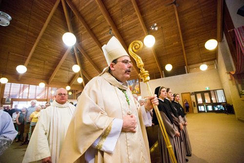 MIKAELA MACKENZIE / WINNIPEG FREE PRESS
Archbishop Albert LeGatt in the entrance procession for the celebration mass of the Grey Nuns' 175th anniversary at the Saint Boniface Cathedral in Winnipeg on Friday, June 21, 2019. For Caitlyn story.
Winnipeg Free Press 2019.