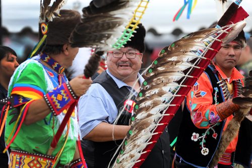 RUTH BONNEVILLE /  WINNIPEG FREE PRESS 

Local - KAPYONG

Celebrate National Indigenous Peoples Day on Kapyong Barracks Lands (Lipsett Hall land).

Chief Glenn Hudson (Peguis), smiles as he looks back at Chief Dennis Meeches (Long Plain), while marching in the grand entry with other chiefs, elders, military officers dignitaries and indigenous dancers during the celebrate ceremony for National Indigenous Peoples Day  at Kapyong Barracks Lands Friday.

See Kevin Rollason's story.  


June 21st , 2019
