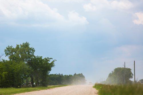 MIKAELA MACKENZIE / WINNIPEG FREE PRESS
Ste. Anne's Road near PR 206 near Landmark, Manitoba on Monday, June 24, 2019. The abducted 16-year-old girl liked to walk her family's dog here. For Tessa Vanderhart story.
Winnipeg Free Press 2019.