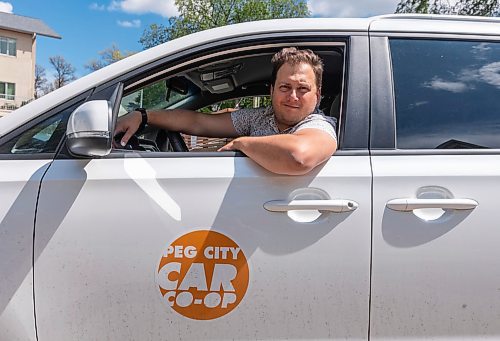 SASHA SEFTER / WINNIPEG FREE PRESS
Operations Manager of Peg City Car Co-op Philip Mikulec shows off the companies newest addition to the fleet, an eight passenger van which will be the third vehicle on the site of the Old Grace Housing Co-op in Wolseley.
190625 - Tuesday, June 25, 2019.