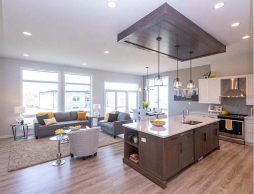 SASHA SEFTER / WINNIPEG FREE PRESS
The great room of a new home build located at 22 Southdown Lane in Headingley.
190627 - Thursday, June 27, 2019.