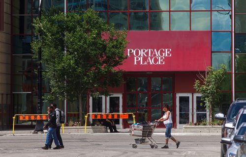 MIKE DEAL / WINNIPEG FREE PRESS
The front doors to Portage Place Shopping Centre. 
Starlight Investments is prepared to buy the mall from its current owner, Vancouver-based Peterson Group, and then buy the land the mall is built on and the underground parkade from North Portage Development Corp.
190705 - Friday, July 05, 2019.