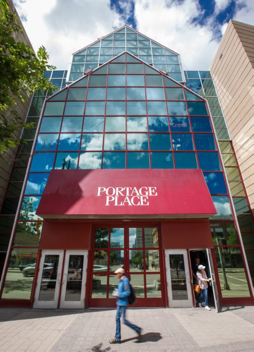 MIKE DEAL / WINNIPEG FREE PRESS
The front doors to Portage Place Shopping Centre. 
Starlight Investments is prepared to buy the mall from its current owner, Vancouver-based Peterson Group, and then buy the land the mall is built on and the underground parkade from North Portage Development Corp.
190705 - Friday, July 05, 2019.