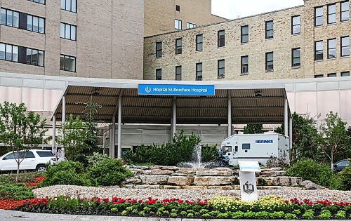 MIKE DEAL / WINNIPEG FREE PRESS
The St. Boniface Hospital at 409 Tache Ave. 
190710 - Wednesday, July 10, 2019.