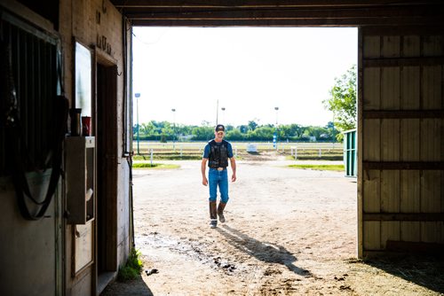 MIKAELA MACKENZIE / WINNIPEG FREE PRESS
Trainer Mike Nault at the Assiniboia Downs in Winnipeg on Thursday, July 11, 2019. For George Williams story.
Winnipeg Free Press 2019.