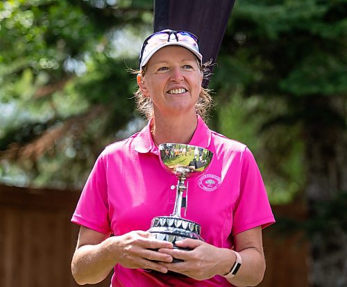 SASHA SEFTER / WINNIPEG FREE PRESS
Rhonda Orr wins the championship at The Senior Championship hosted by the Rossmere country Club Wednesday afternoon.
190731 - Wednesday, July 31, 2019.