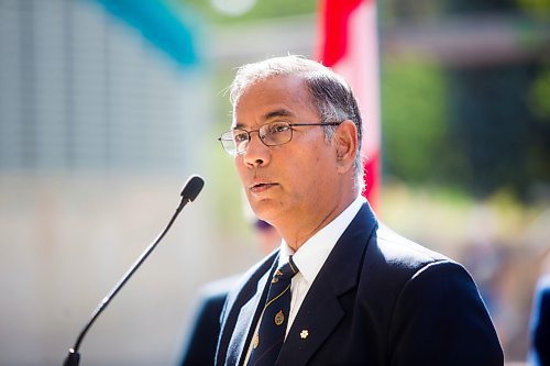 MIKAELA MACKENZIE / WINNIPEG FREE PRESS
Digvir Jayas, VP at the University of Manitoba, speaks at a funding announcement at The Forks on Friday, Aug. 2, 2019. For Martin Cash story.
Winnipeg Free Press 2019.