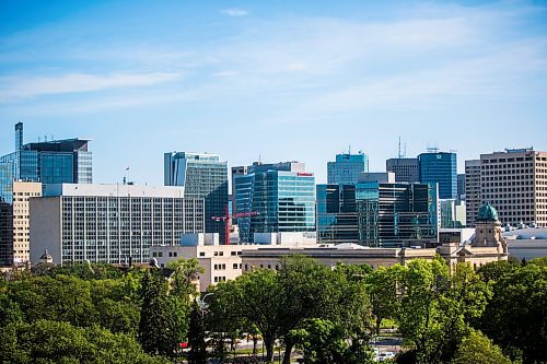 MIKAELA MACKENZIE / WINNIPEG FREE PRESS
Downtown as seen from the roof of the Great West Life building at 60 Osborne St. N in Winnipeg on Wednesday, July 31, 2019. For photo page.
Winnipeg Free Press 2019.