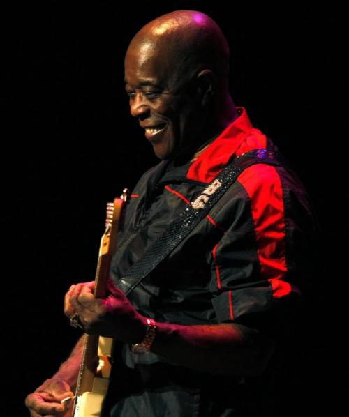 JOE.BRYKSA@FREEPRESS.MB.CA Ent- Blues sensation Buddy Guy wows the crowd at the Pantages Playhouse  Saturday in downtown Winnipeg . The show was sponsored the Jazz Winnipeg Festival- JOE BRYKSA/WINNIPEG FREE PRESS