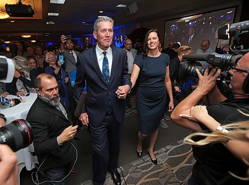 JASON HALSTEAD / WINNIPEG FREE PRESS

Brian Pallister, Premier-elect and Progressive Conservative candidate for Fort Whyte, celebrates victory at the Progressive Conservative Party's election night headquarters at Canad Inns Polo Park on Sept. 10, 2019.