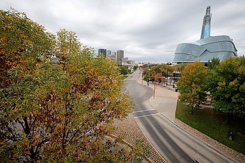 SHANNON VANRAES / WINNIPEG FREE PRESS
Tree tops and the Canadian Museum for Human Rights are seen from The Forks parkade on September 18, 2019.

