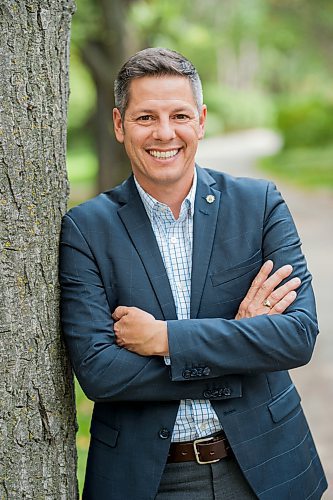 Mike Sudoma / Winnipeg Free Press
Mayor Brian Bowman in Stephen Juba Park Wednesday afternoon as he talks about an initiative to plant one million trees in the next twenty years in Winnipeg. 
September 18, 2019