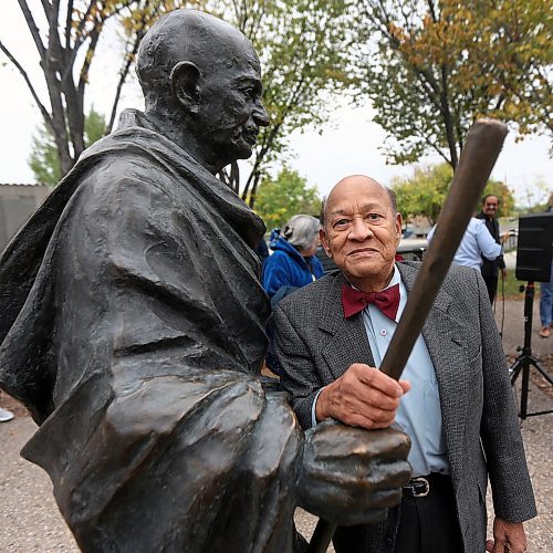 PHIL HOSSACK / WINNIPEG FREE PRESS -   Krishnanmurki Dakshinamurti posed for a portrait before and during a ceremony where he placed a garland on the statue because today is the 150th anniversary of Gandhis birth. Krishnanmurki met Gandhi's in the 1940's. See Kevin Roll-on's story.- October 1, 2019.