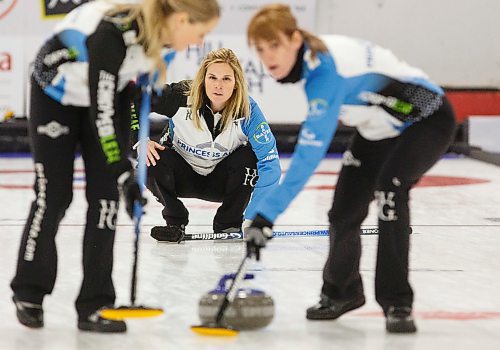 MIKE DEAL / WINNIPEG FREE PRESS
Skip Jennifer Jones throws a rock while teammates Jocelyn Peterman (left) and Dawn McEwen (right) sweep against Team Ackland during the 2019 Canad Inns Classic in Portage la Prairie at the Portage Curling Club Thursday.
191017 - Thursday, October 17, 2019.