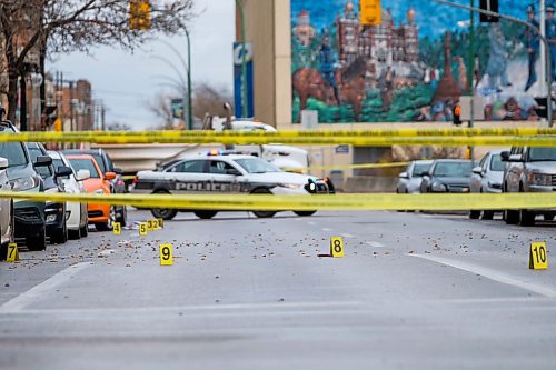 Daniel Crump / Winnipeg Free Press. Police have shutdown a section of Princess Street around Citizen Nightclub in the Exchange District as they investigate yet another homicide in the city. November 2, 2019.