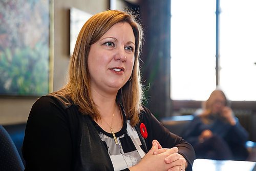 MIKE DEAL / WINNIPEG FREE PRESS
The new Conservation and Climate Minister Sarah Guillemard is establishing a youth advisory council on climate change and asking folks to apply.
See Jessica's story
191104 - Monday, November 04, 2019.