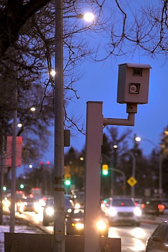 RUTH BONNEVILLE  /  WINNIPEG FREE PRESS 

Local - Photo enforcement camera's and signs

Photo enforcement sign and camera on Kenaston Blvd.  for story on Province Announcing Review of Photo Enforcement Wednesday. 


Nov 13th,  2019 

