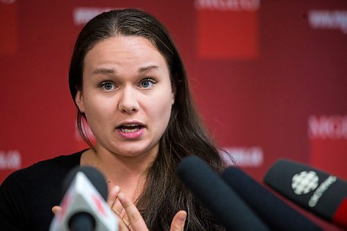 MIKAELA MACKENZIE / WINNIPEG FREE PRESS

Randi Chase, recent victim of a violent liquor mart attack, speaks to the media at the MGEU head office in Winnipeg on Wednesday, Nov. 27, 2019. For Danielle Da Silva story.
Winnipeg Free Press 2019.