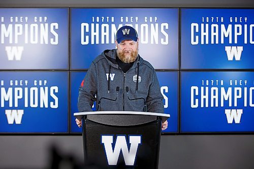 MIKE DEAL / WINNIPEG FREE PRESS
Winnipeg Blue Bombers head coach Mike O'Shea at his final media availability of the season Friday morning at IG Field.
191129 - Friday, November 29, 2019.