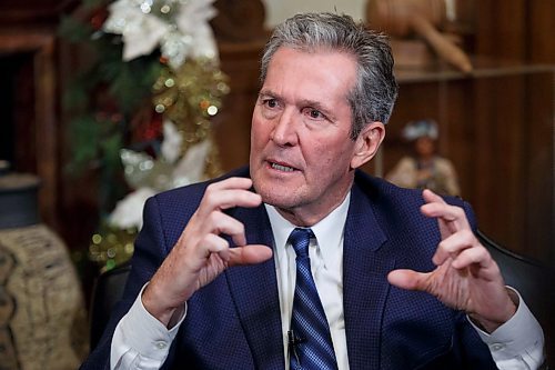 MIKE DEAL / WINNIPEG FREE PRESS
Manitoba Premier Brian Pallister during his year-end press conference in his office at the Manitoba Legislative building, Tuesday morning.
191210 - Tuesday, December 10, 2019.