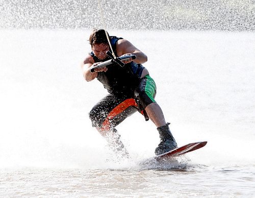 BORIS.MINKEVICH@FREEPRESS.MB.CA BORIS MINKEVICH / WINNIPEG FREE PRESS  090823 Martin Antoniak gets some air wakeboarding on the Red River.