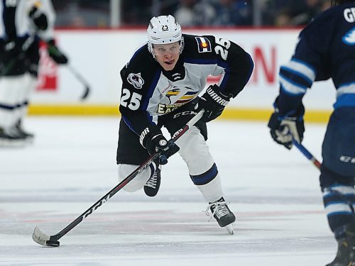 SHANNON VANRAES / WINNIPEG FREE PRESS
Logan O'Conner of the Colorado Eagles controls the puck during a game against the Manitoba Moose at the MTS Centre in Winnipeg on January 3, 2020.


