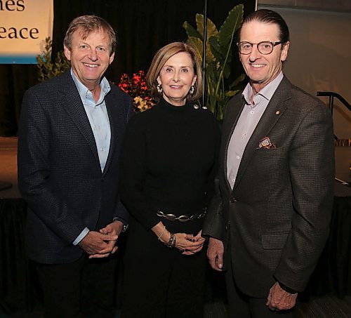JASON HALSTEAD / WINNIPEG FREE PRESS

L-R: Jeoff Chipman, Susan Millican and Steve Chipman at the annual House of Peace Welcome Home Dinner on Nov. 12, 2019 at the RBC Convention Centre Winnipeg. (See Social Page)