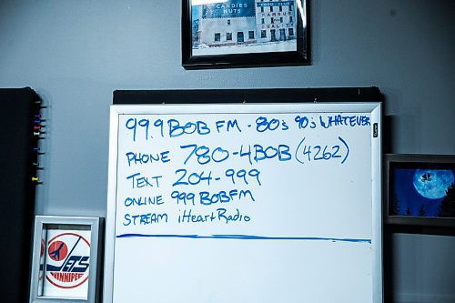 MIKAELA MACKENZIE / WINNIPEG FREE PRESS

Beau Fritzsche's radio studio in Winnipeg on Monday, Dec. 23, 2019. For Dave Sanderson story.
Winnipeg Free Press 2019.