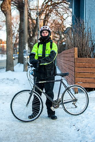 MIKAELA MACKENZIE / WINNIPEG FREE PRESS

Cyclist Santiago Lasko on Wolseley Avenue in Winnipeg on Tuesday, Jan. 7, 2020. For Maggie Macintosh story.
Winnipeg Free Press 2019.