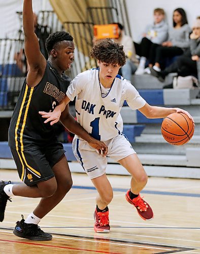 JOHN WOODS / WINNIPEG FREE PRESS
Oak Park plays Fort Richmond at Oak Park High School in varsity basketball in Winnipeg Tuesday, January 7, 2020. 

Reporter: standup